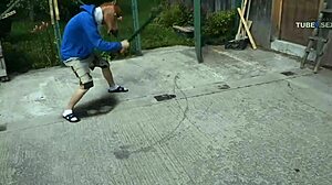HD-video af en rytter, der knuller en dum kælling